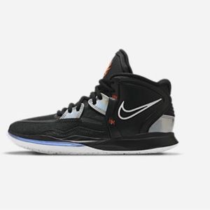 Nike Kyrie Irving Nike Youth Sneakers